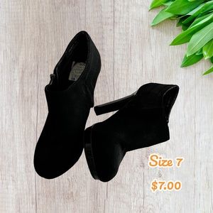 Botas al tobillo Size 7